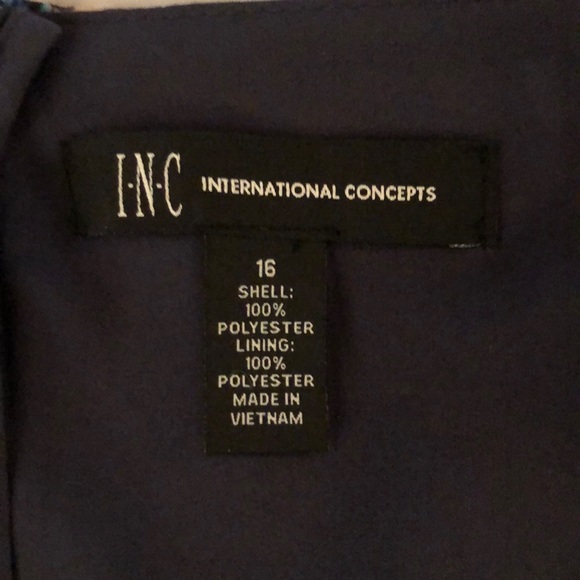 INC spaghetti strapped flutter sleeved a-line - Picture 4 of 5